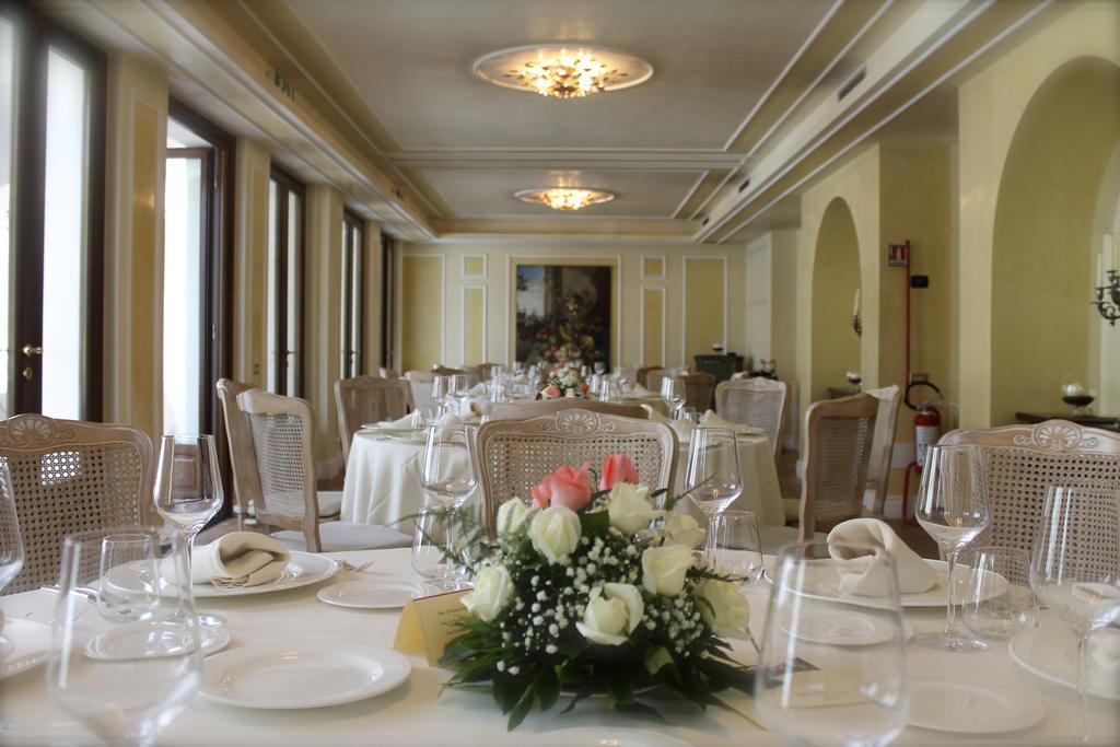 Hotel Terranobile Metaresort Бари Екстериор снимка