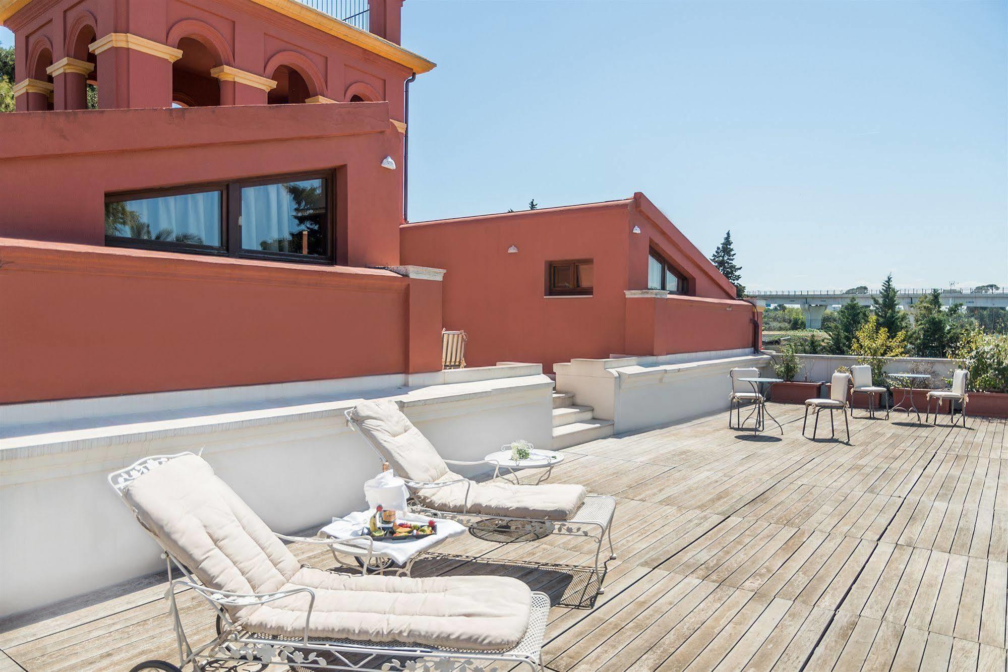 Hotel Terranobile Metaresort Бари Екстериор снимка