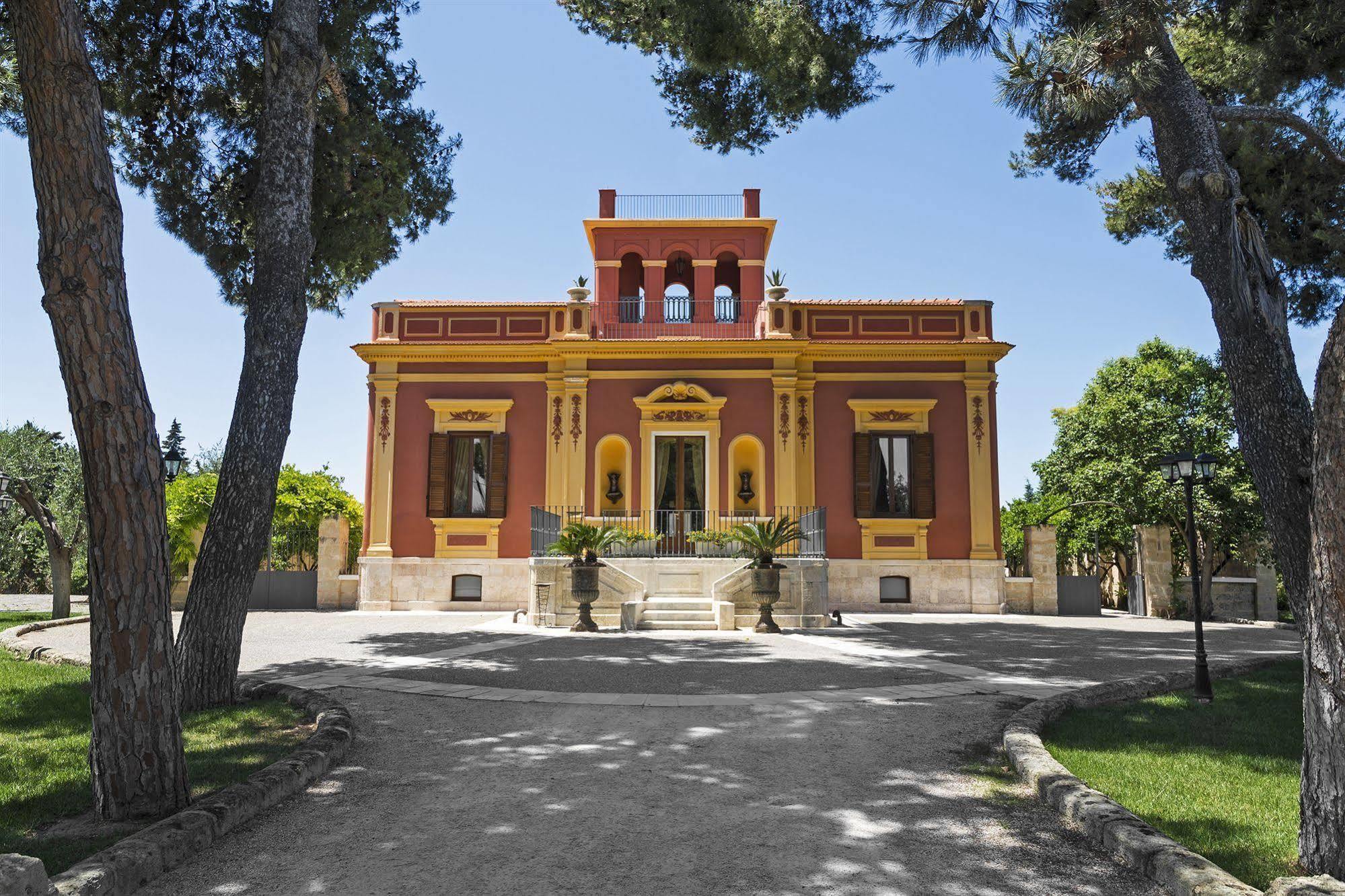 Hotel Terranobile Metaresort Бари Екстериор снимка