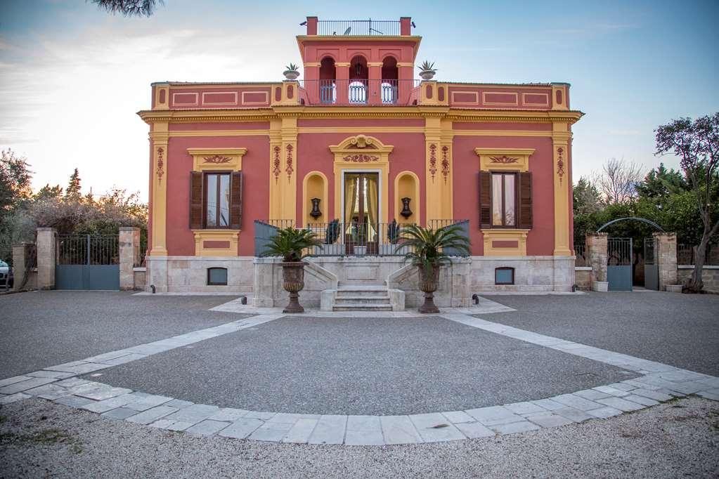 Hotel Terranobile Metaresort Бари Екстериор снимка